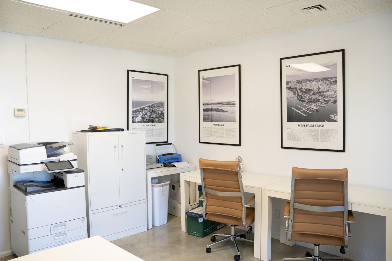 180 Royal Palm Way, Unit 201, Palm Beach, FL 33480 Photo