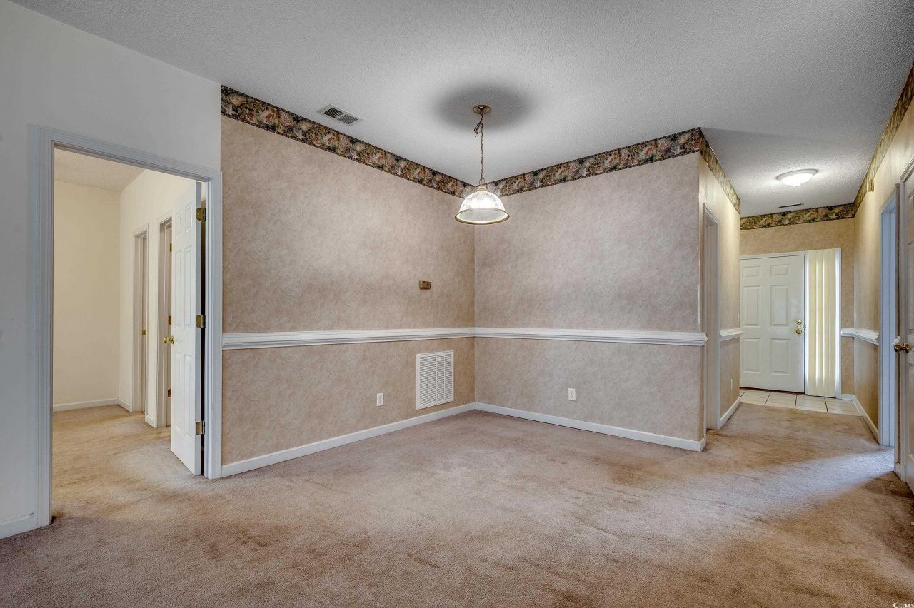 1058 Sea Mountain Hwy. Photo 4