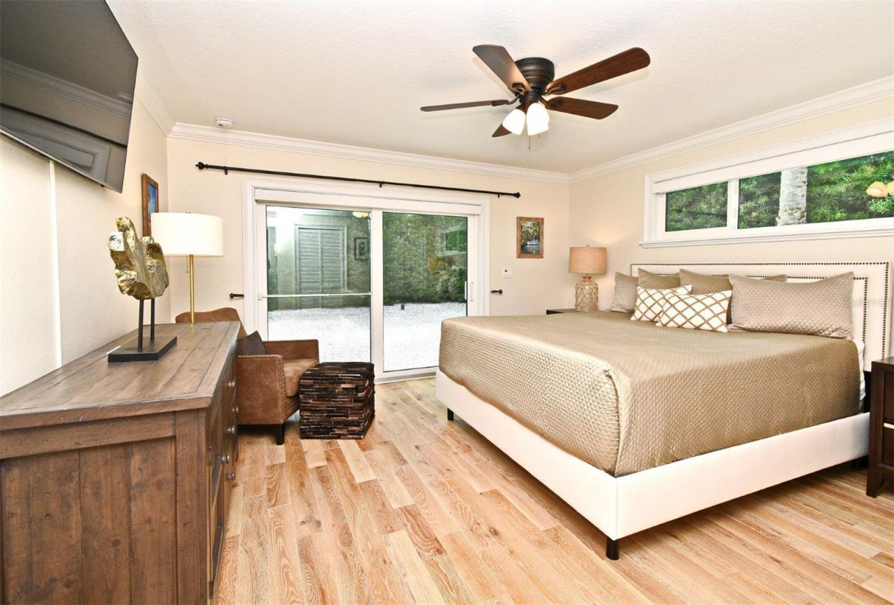 507 N Peninsula Avenue, New Smyrna Beach, FL 32169 Photo