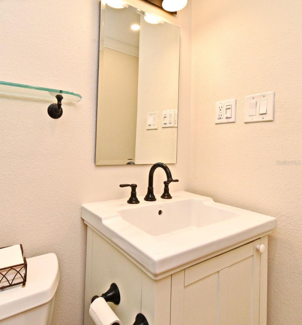 507 N Peninsula Avenue, New Smyrna Beach, FL 32169 Photo