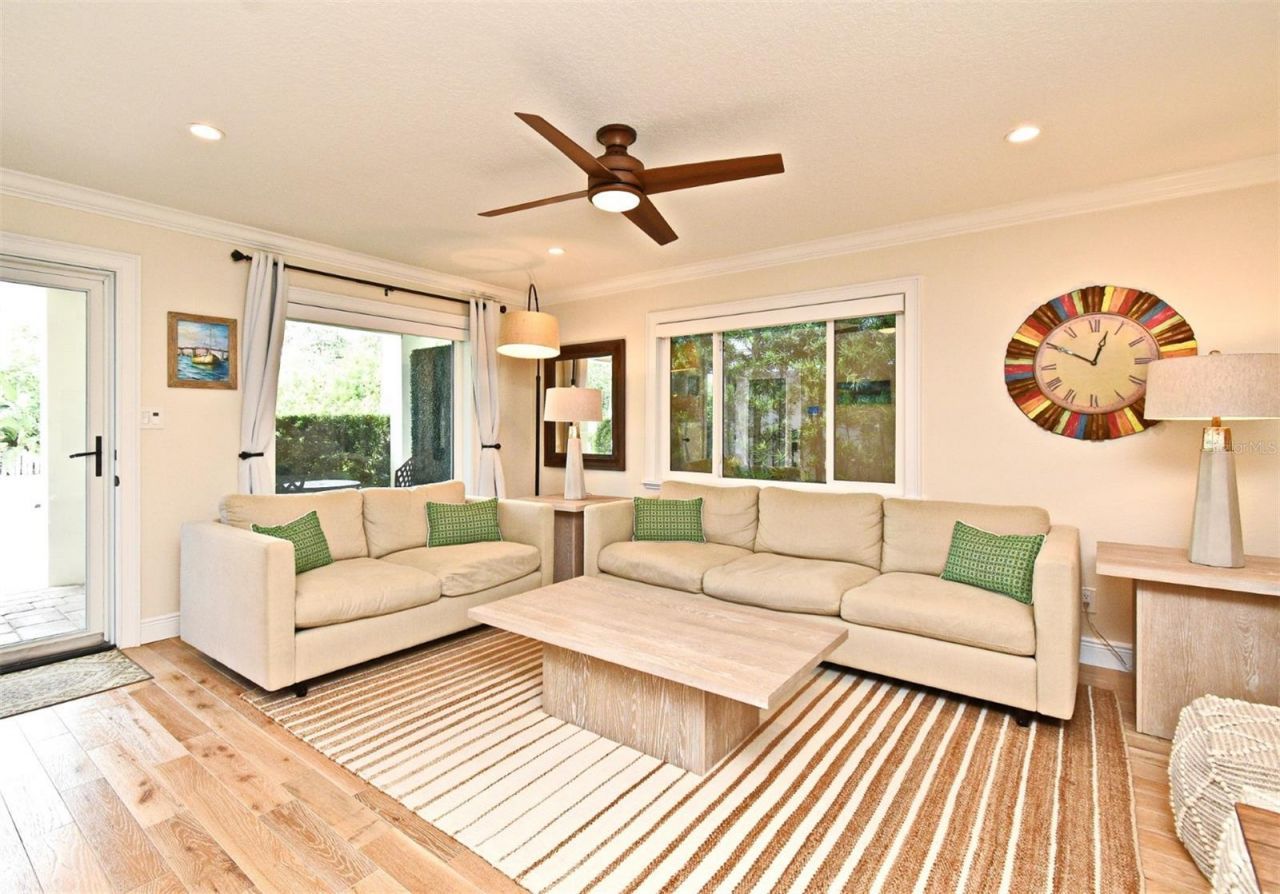 507 N Peninsula Avenue, New Smyrna Beach, FL 32169 Photo