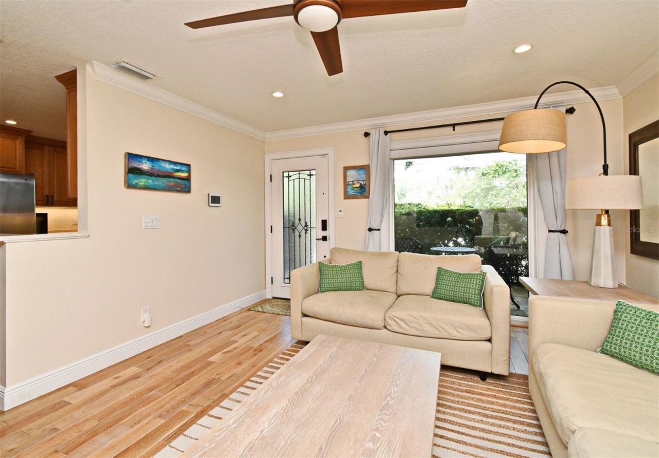 507 N Peninsula Avenue, New Smyrna Beach, FL 32169 Photo