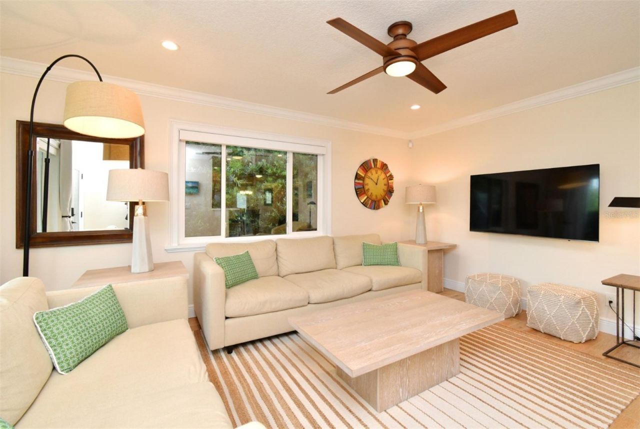 507 N Peninsula Avenue, New Smyrna Beach, FL 32169 Photo