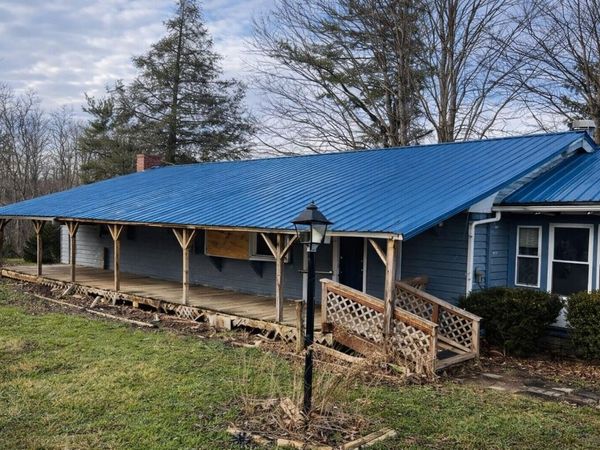 16251 State Route 678, Rockbridge, OH 43149