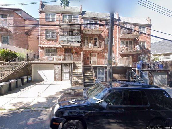 85-10 165 Street, Jamaica, NY 11432