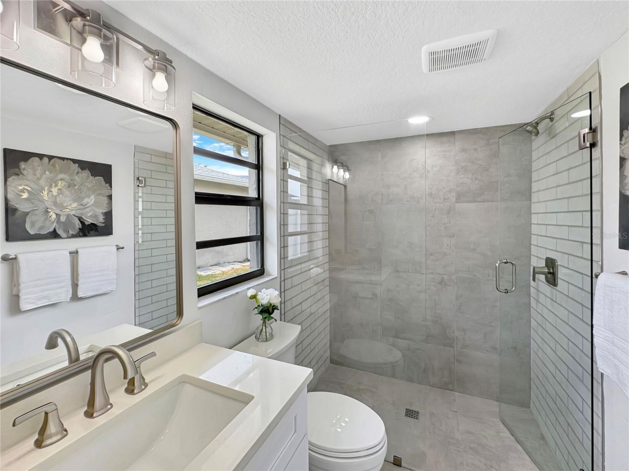 9907 Island Harbor Drive, Port Richey, FL 34668 Photo