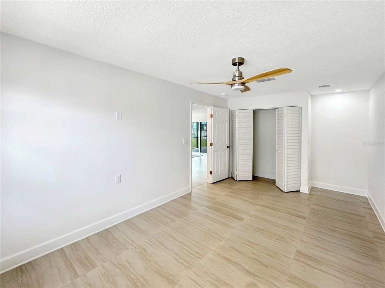 9907 Island Harbor Drive, Port Richey, FL 34668 Photo