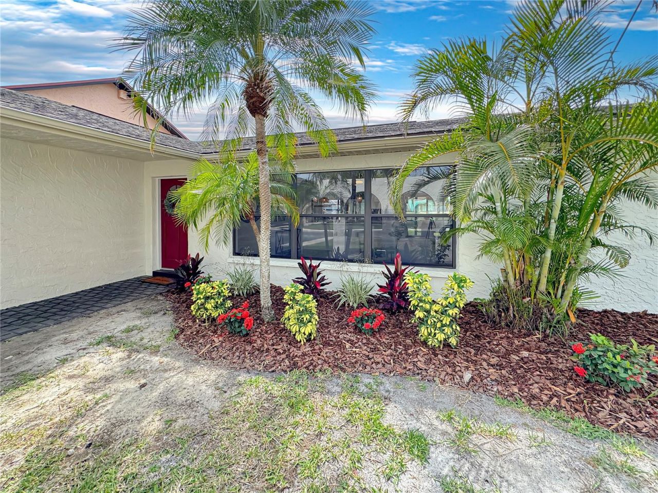 9907 Island Harbor Drive, Port Richey, FL 34668 Photo