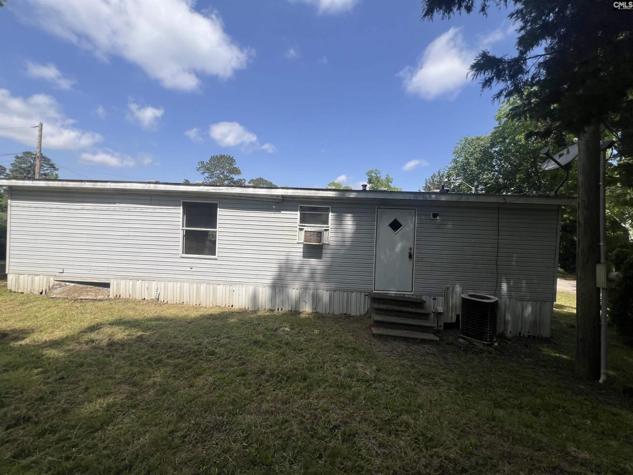 216 Cannon Street Photo 5