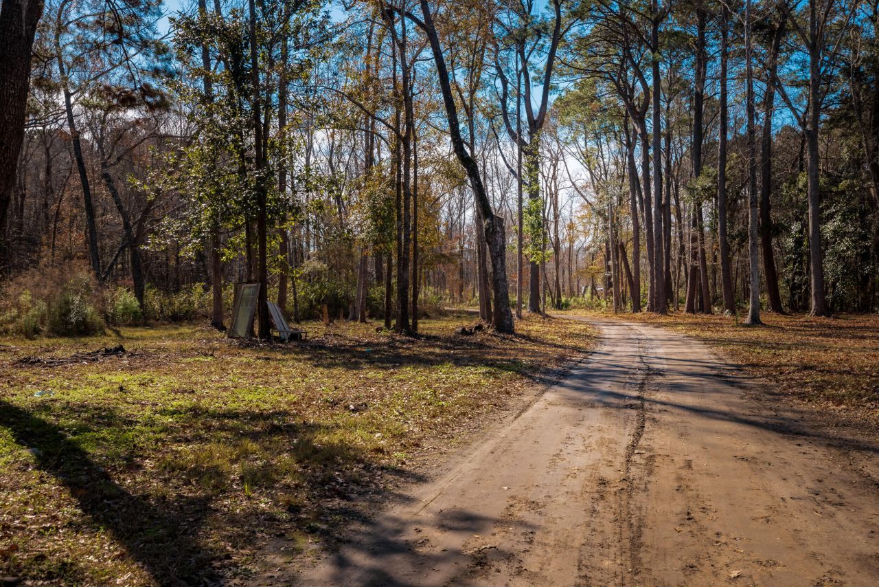 4294 River Road Photo 36