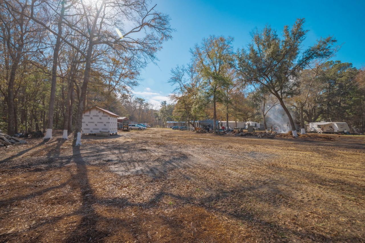 4294 River Road Photo 42