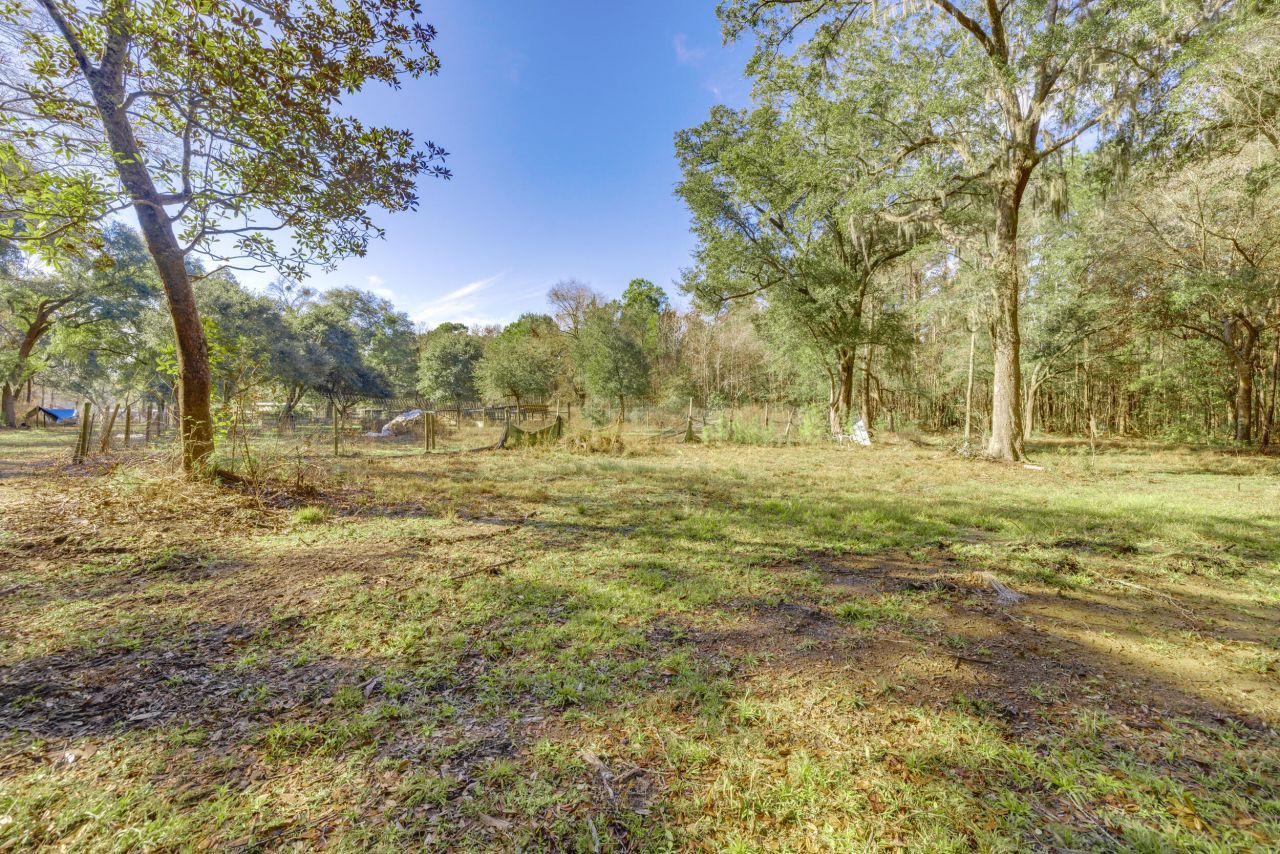 4294 River Road Photo 57
