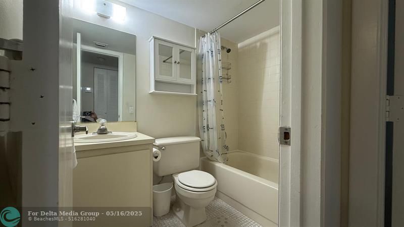 2108 S Cypress Bend Drive, Unit 306, Pompano Beach, FL 33069 Photo