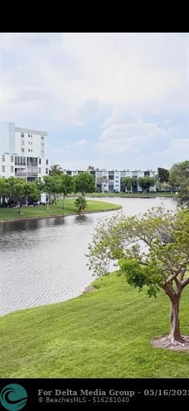 2108 S Cypress Bend Drive, Unit 306, Pompano Beach, FL 33069 Photo