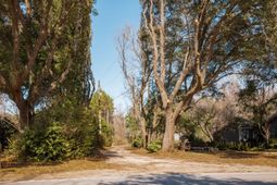 4294 River Road photo 4