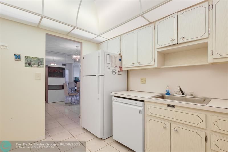 1980 S Ocean, Unit 10C, Hallandale Beach, FL 33009 Photo