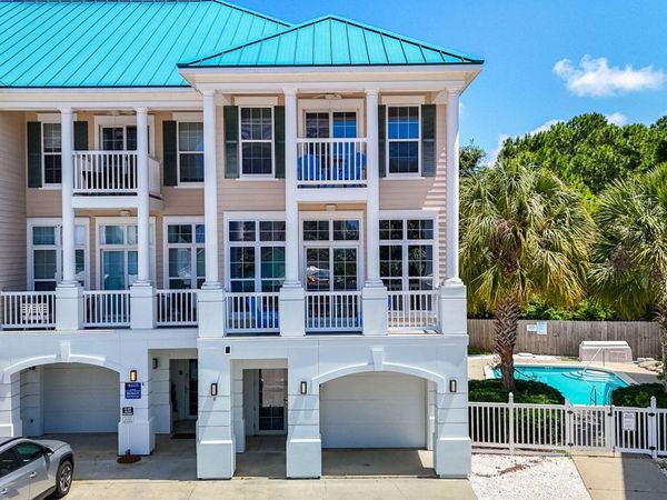 512 Dement Circle, Unit F, Panama City Beach, FL 32407