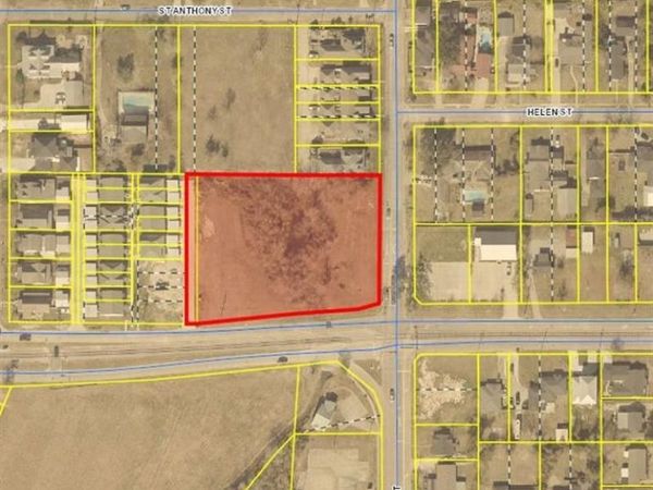 1900 Lake Street, Lake Charles, LA 70601