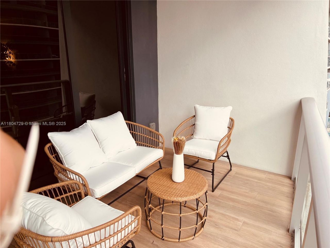 1010 Brickell Ave, Unit 2710, Miami, FL 33131 Photo