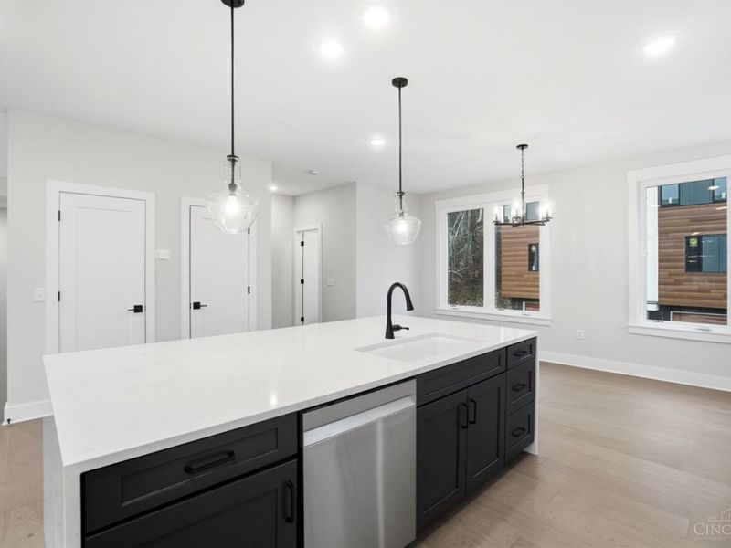 3766 Miami Run, Unit 13, Mariemont, OH 45227 Photo 12