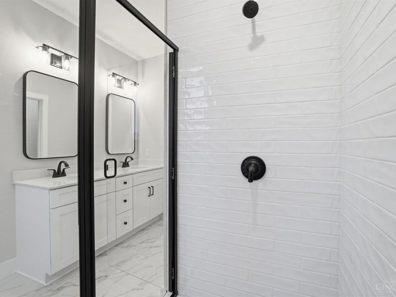 3766 Miami Run, Unit 13, Mariemont, OH 45227 Photo 38