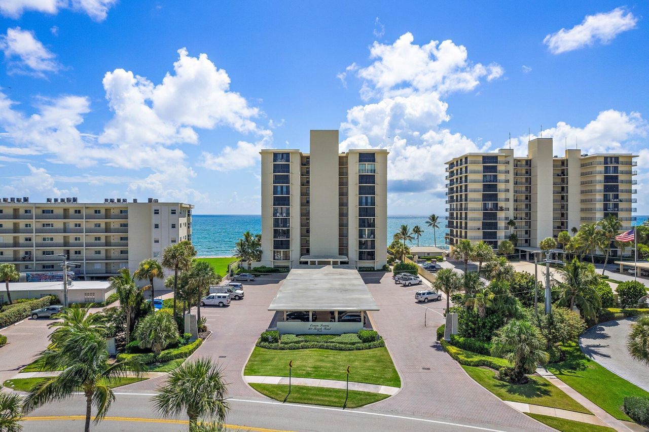 200 Beach Road, Unit 102, Tequesta, FL 33469 Photo