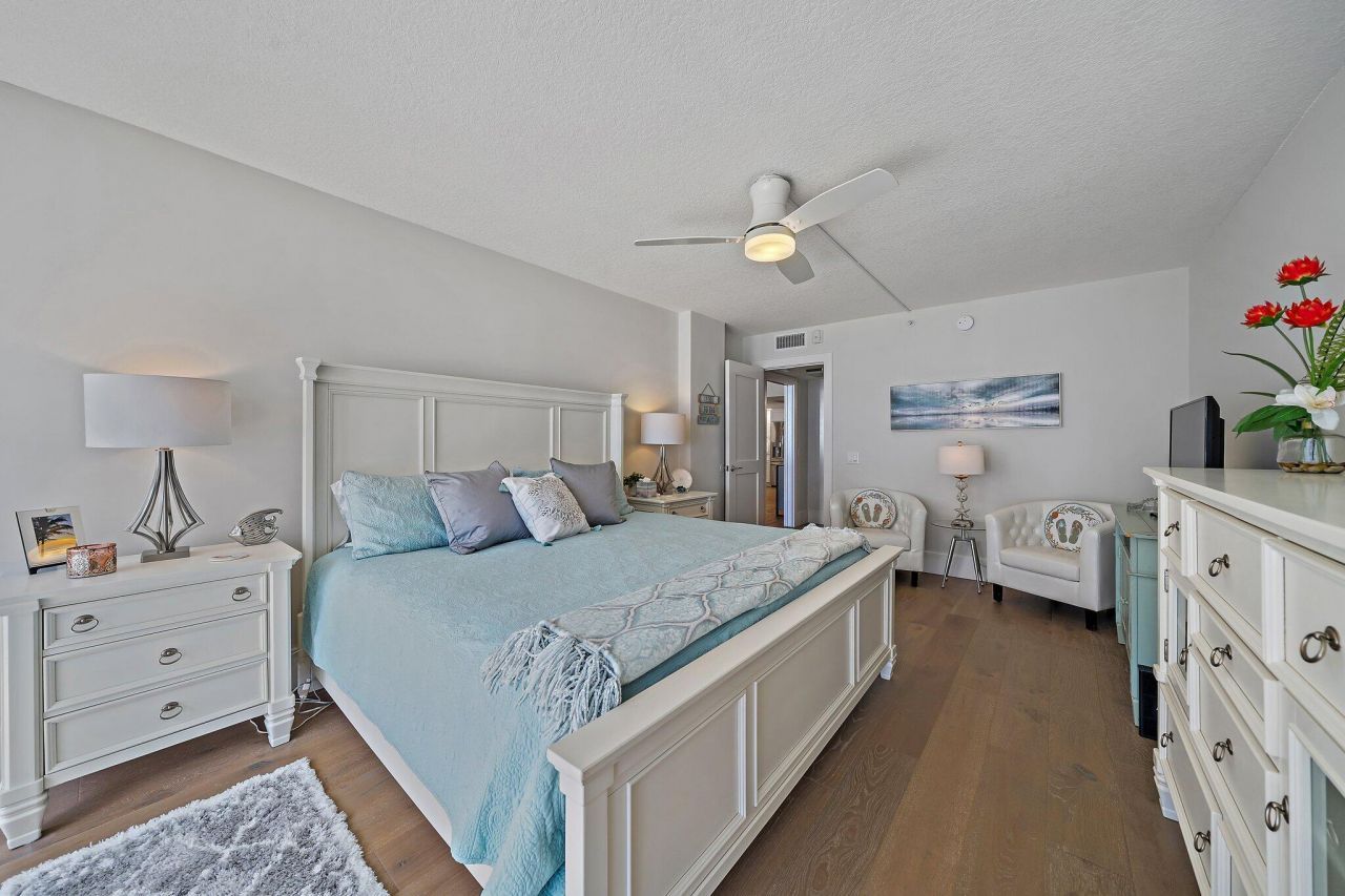 200 Beach Road, Unit 102, Tequesta, FL 33469 Photo