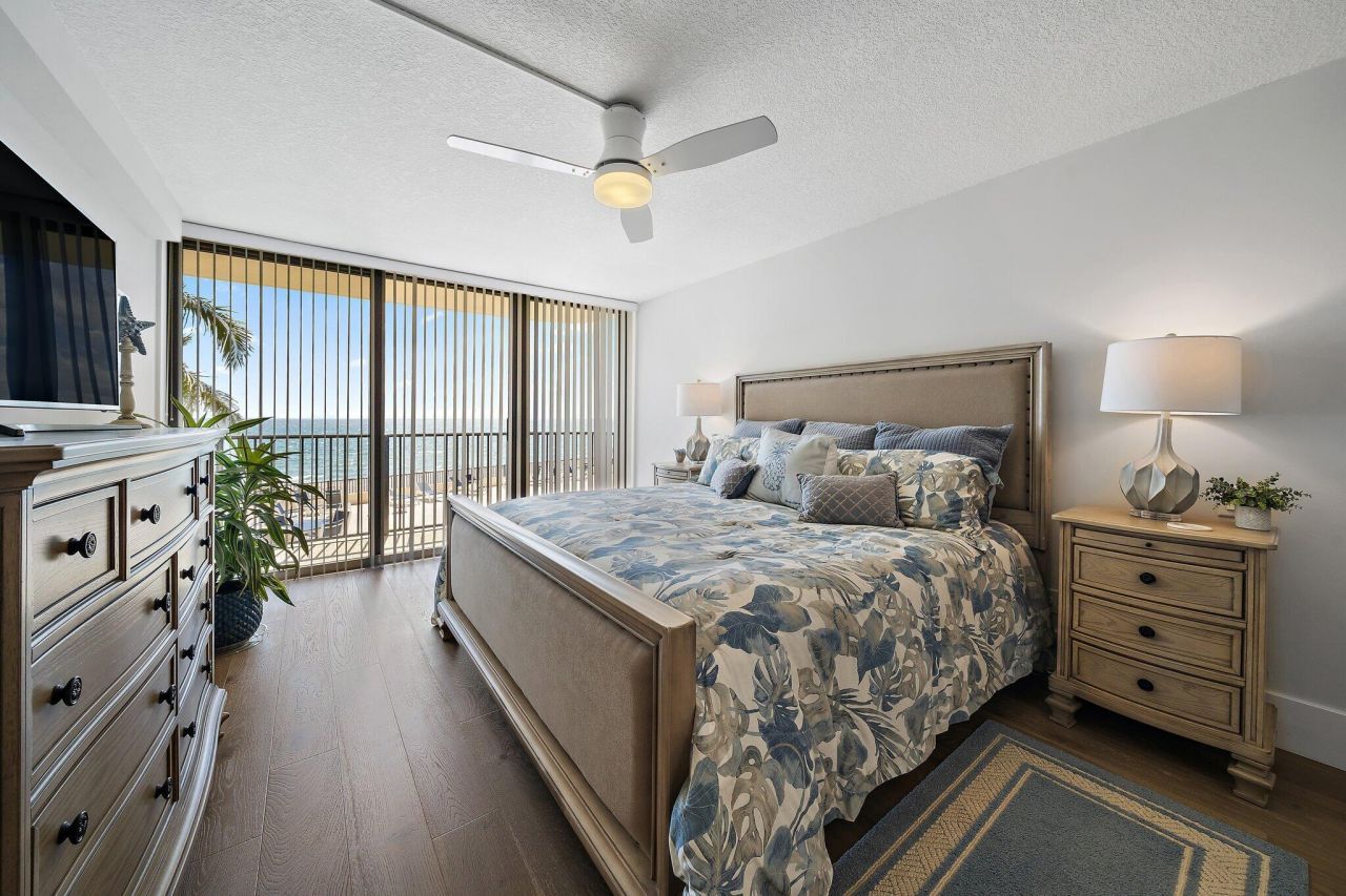 200 Beach Road, Unit 102, Tequesta, FL 33469 Photo