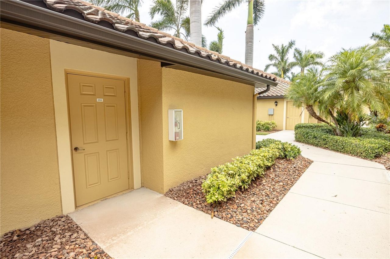 7235 River Hammock Drive, Unit 204, Bradenton, FL 34212 Photo