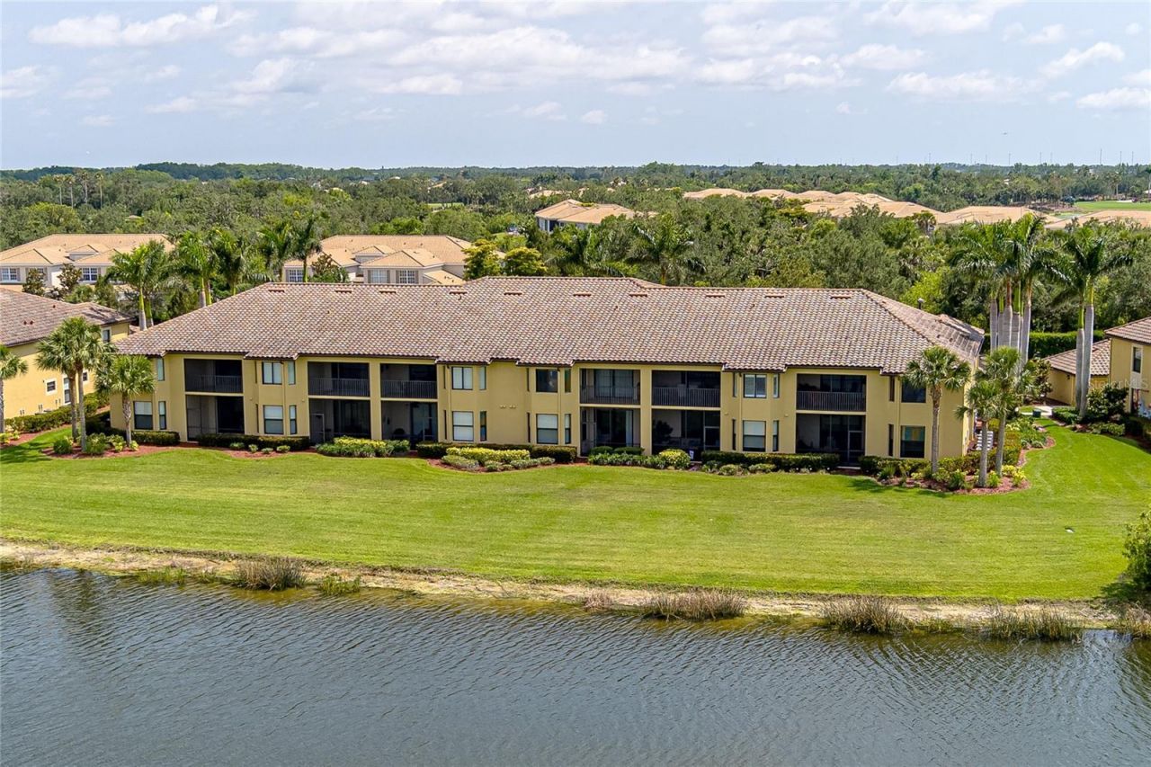 7235 River Hammock Drive, Unit 204, Bradenton, FL 34212 Photo