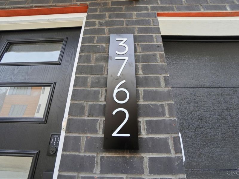 3762 Miami Run, Unit 14, Mariemont, OH 45227 Photo 6