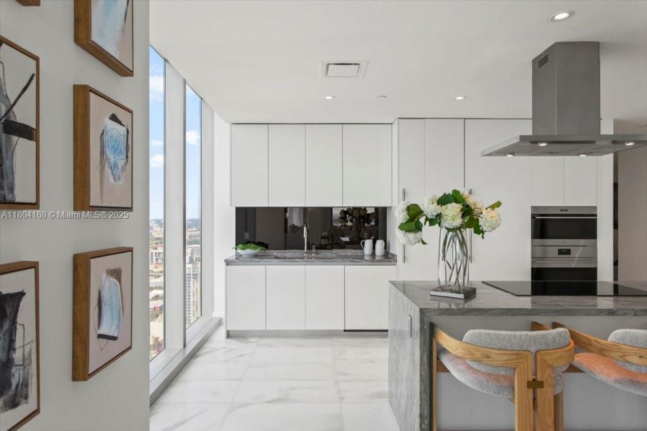 700 NE 26th Ter, Unit 3903, Miami, FL 33137 Photo