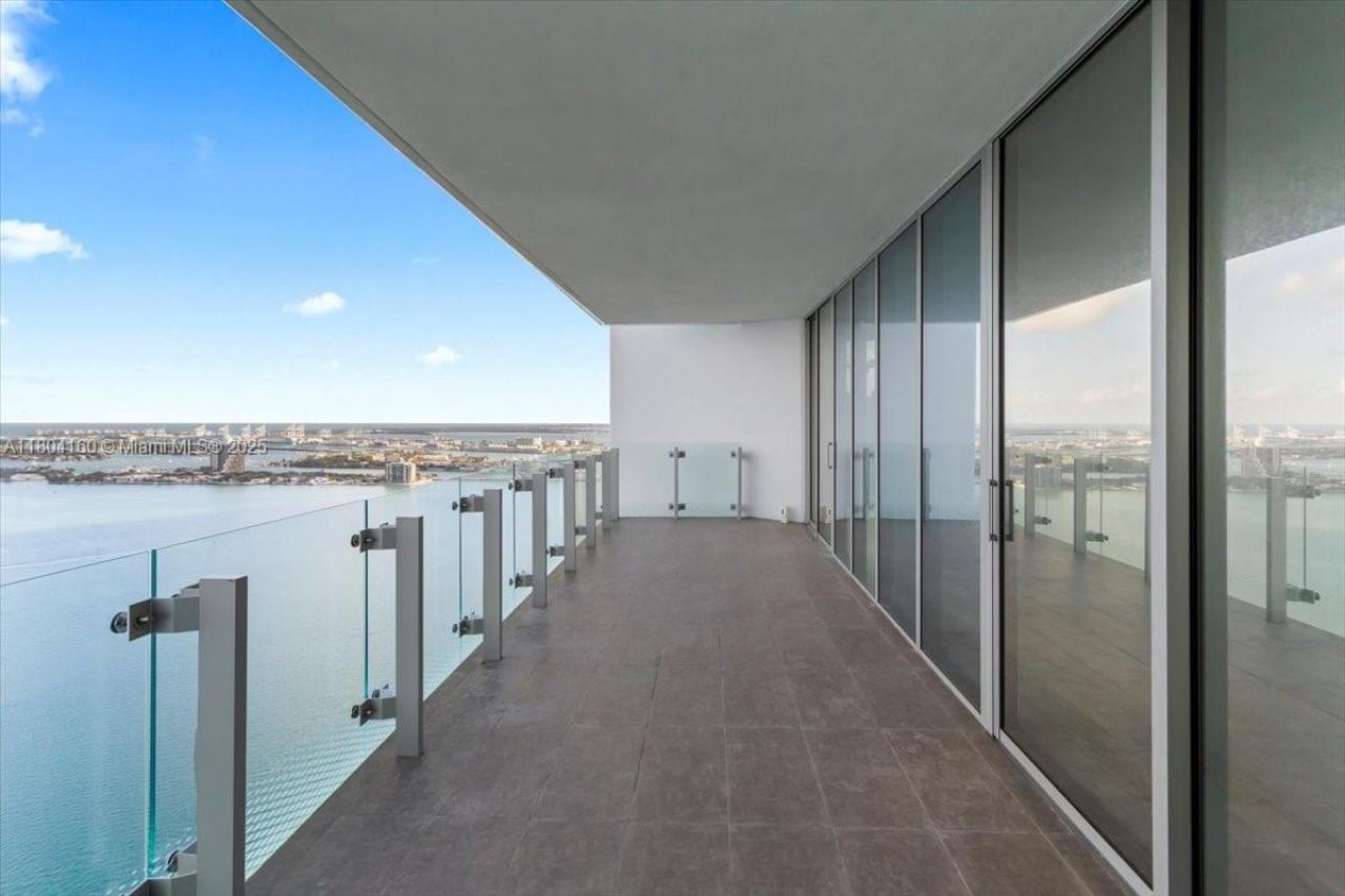 700 NE 26th Ter, Unit 3903, Miami, FL 33137 Photo