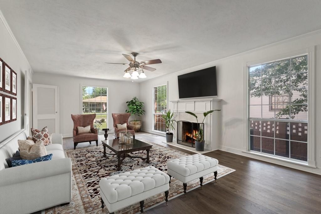 519 W Buchanan Street, Mineola, TX 75773 Main Photo