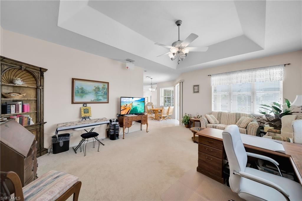 2010 SE 13th Ter, Cape Coral, FL 33990 Photo