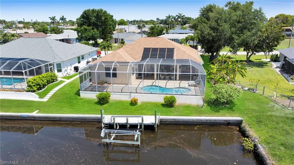 2010 SE 13th Ter, Cape Coral, FL 33990 Photo