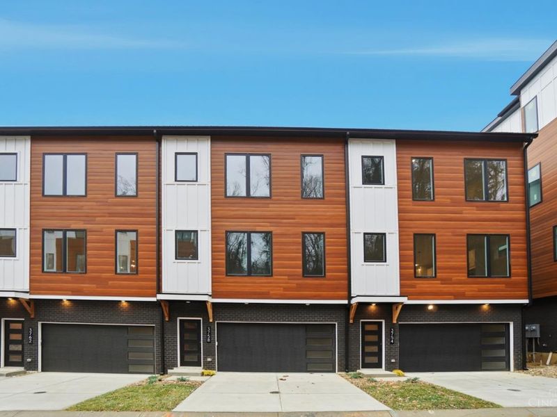 3758 Miami Run, Unit 15, Mariemont, OH 45227 Photo 1