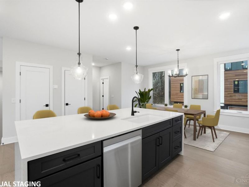 3758 Miami Run, Unit 15, Mariemont, OH 45227 Photo 14