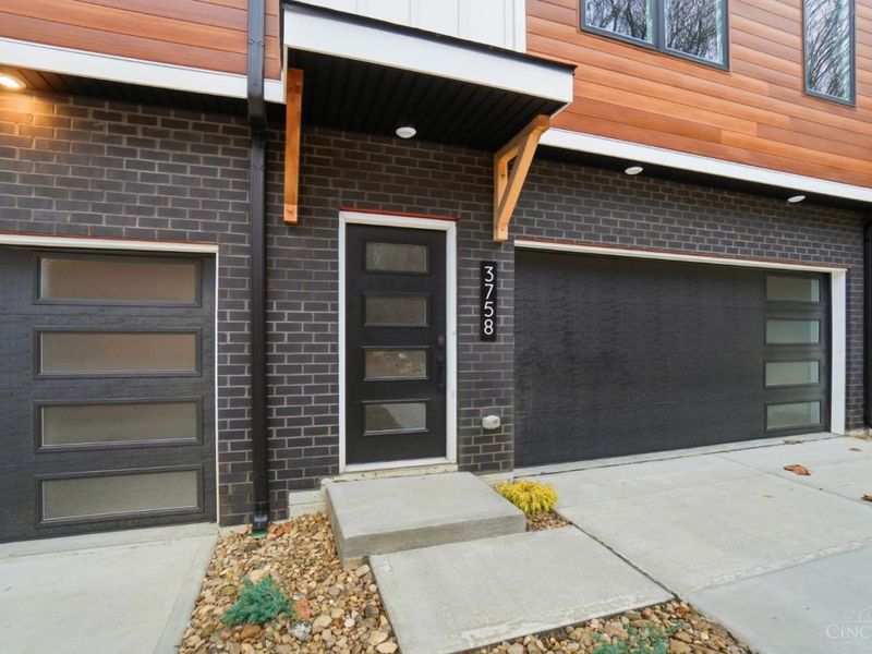 3758 Miami Run, Unit 15, Mariemont, OH 45227 Photo 3