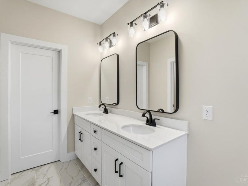 3758 Miami Run, Unit 15, Mariemont, OH 45227 Photo 36