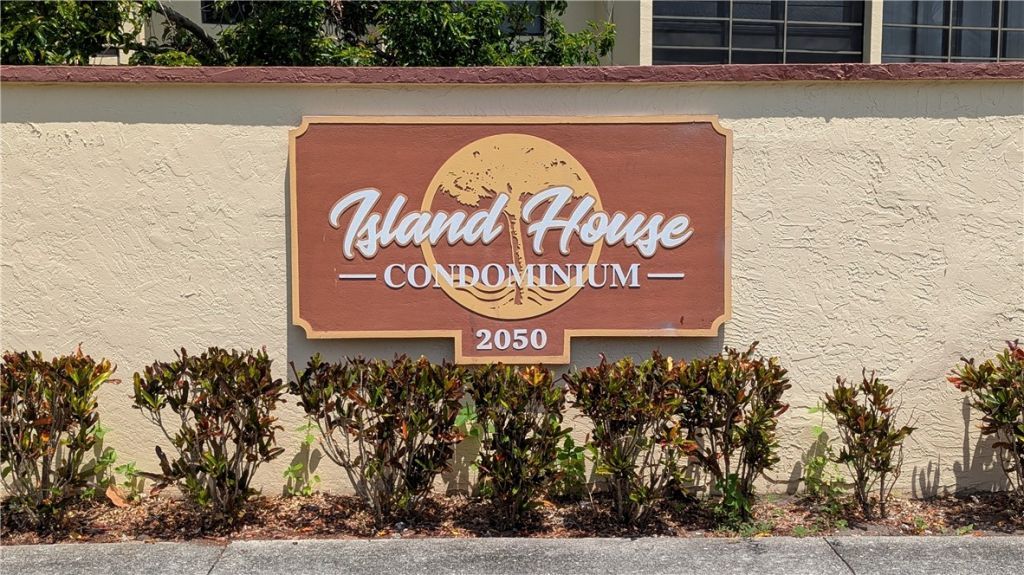 2050 Oleander Boulevard, Unit 2-206, Fort Pierce, FL 34950 Photo