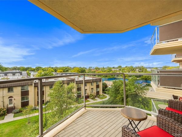 17-85 215th Street, Unit 4B, Bayside, NY 11360