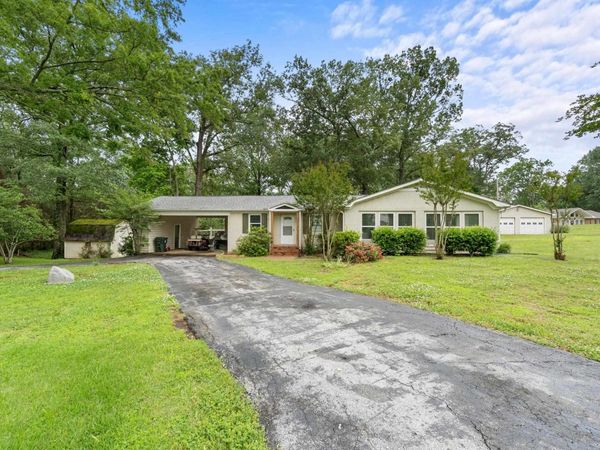 975 BUCHANAN PENINSULA ST, Cherokee, AL 35616