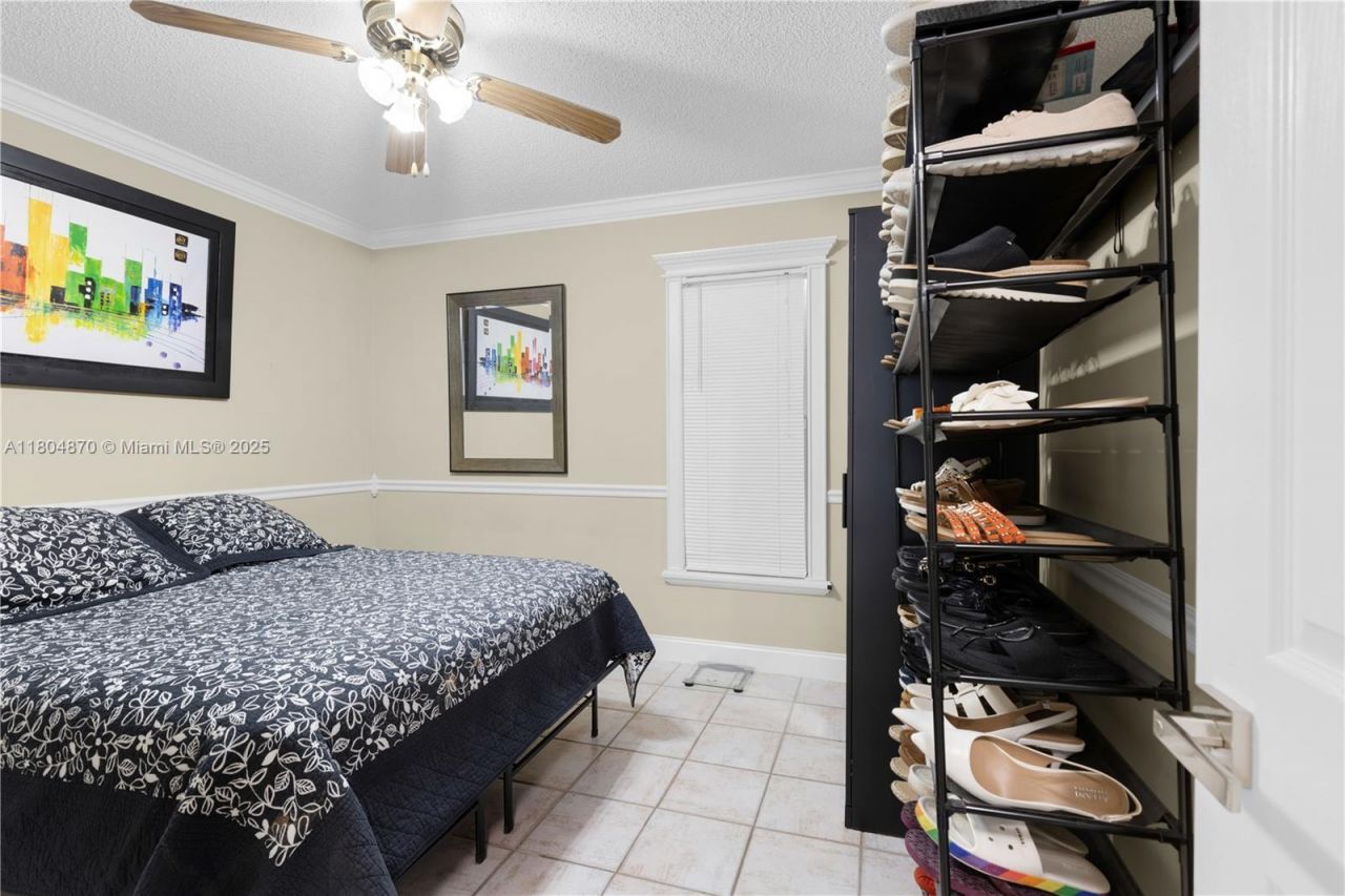 19251 SW 118th Ct, Miami, FL 33177 Photo