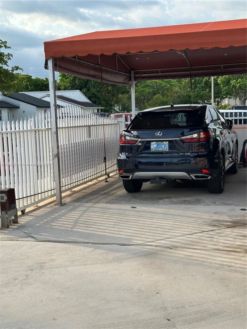 19251 SW 118th Ct, Miami, FL 33177 Photo