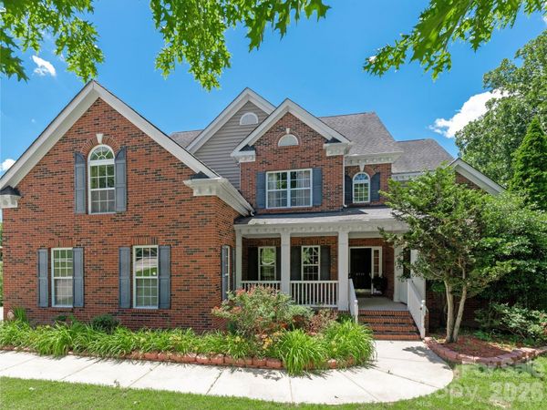 8914 Landsdowne Avenue, Harrisburg, NC 28075