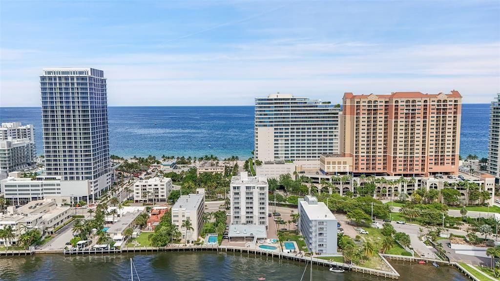 95 N Birch Road, Unit 301, Fort Lauderdale, FL 33304 Photo