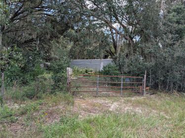 109 RHODODENDRON LANE, INTERLACHEN, FL 32148