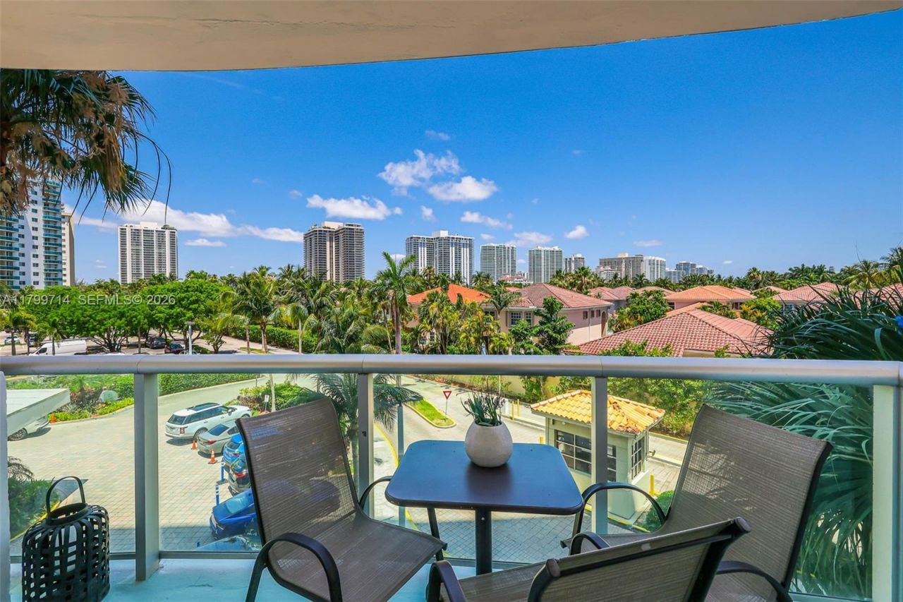 19370 Collins Ave, Unit 324, Sunny Isles Beach, FL 33160 Photo