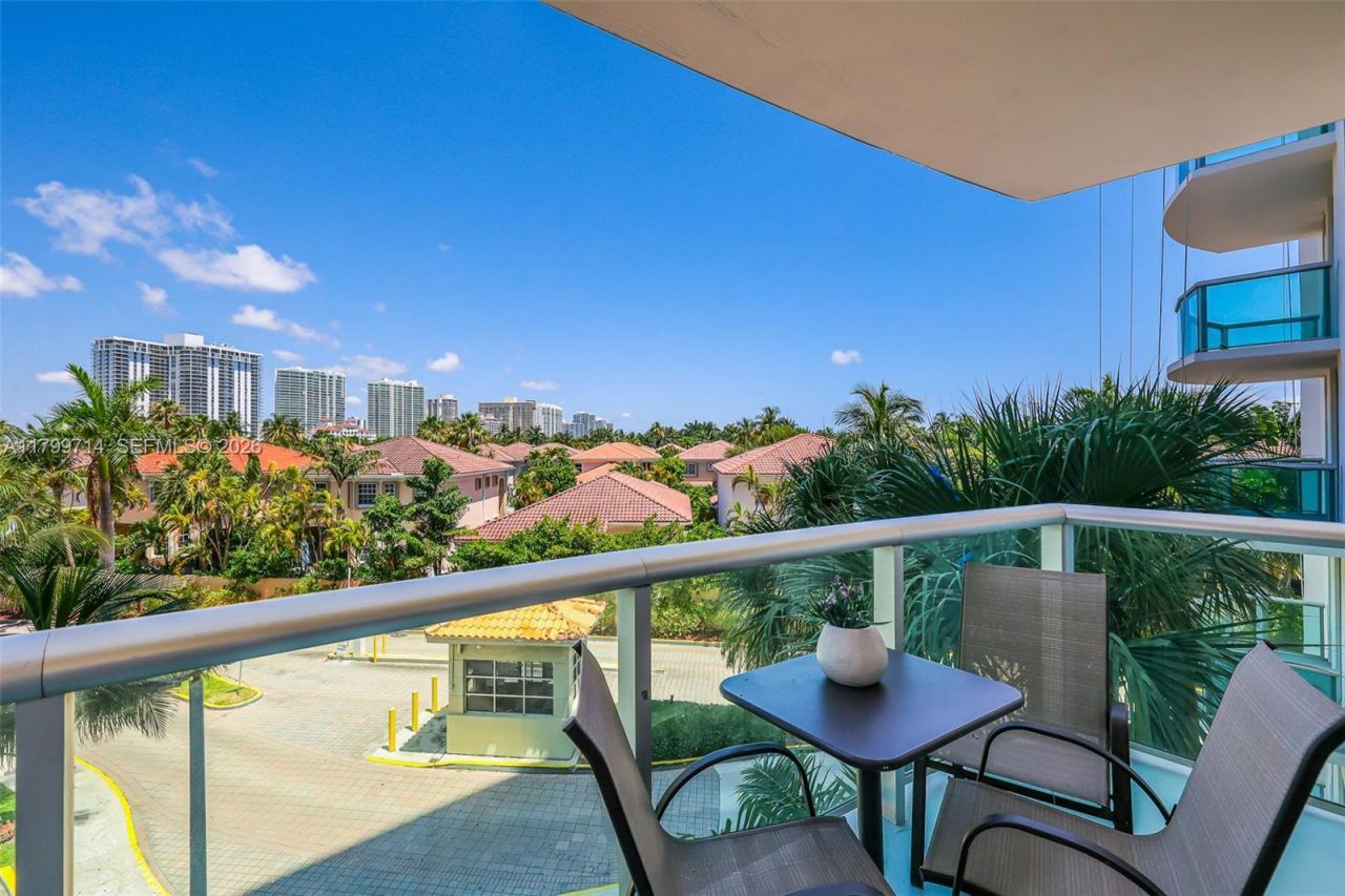 19370 Collins Ave, Unit 324, Sunny Isles Beach, FL 33160 Photo